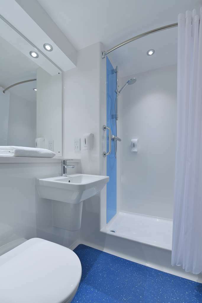 Travelodge Glasgow Airport Hotel Стая снимка
